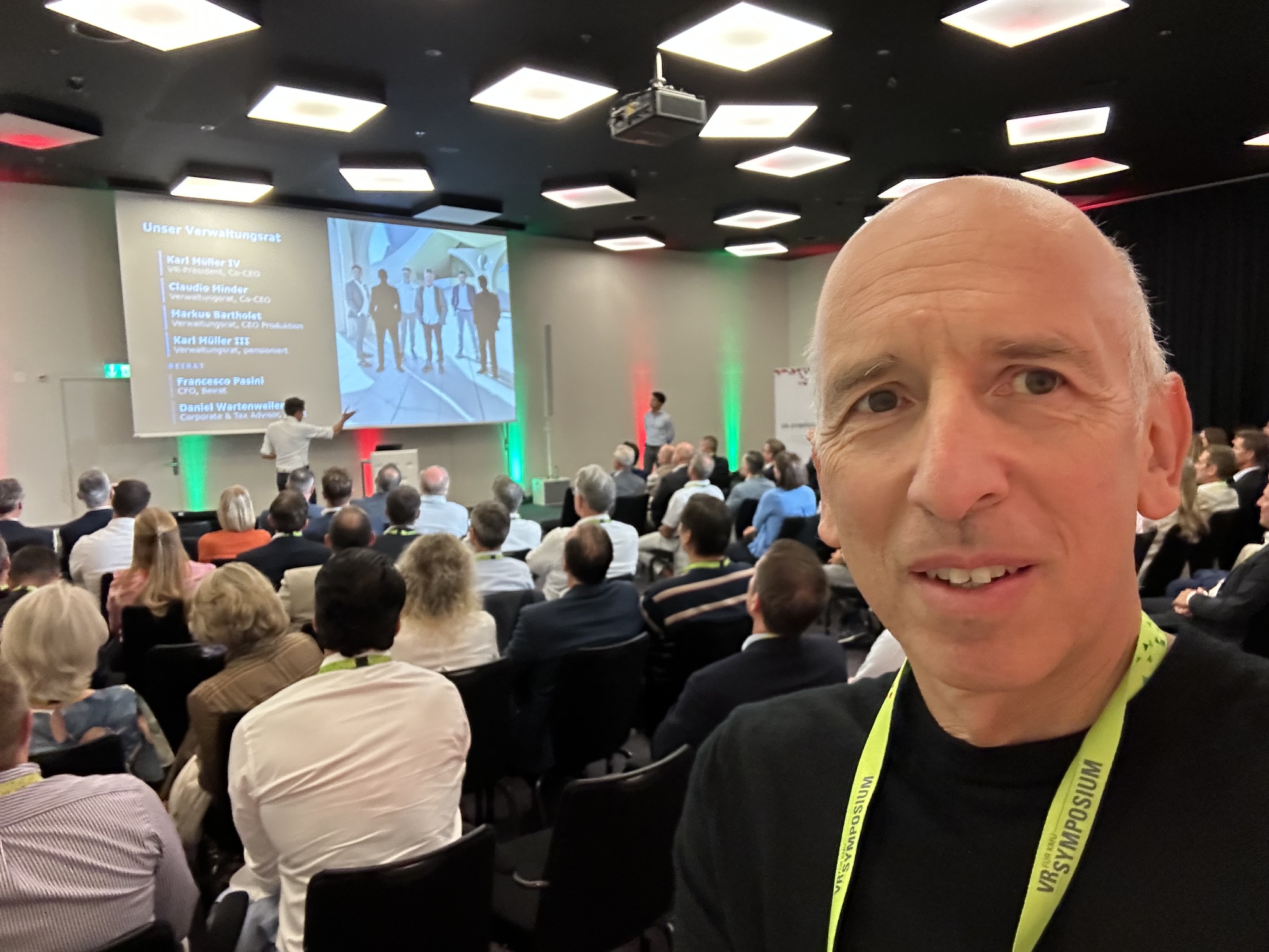 Hartmut Hübner in der Session von kybun Joya am VR-Symposium 2026 in Zürich